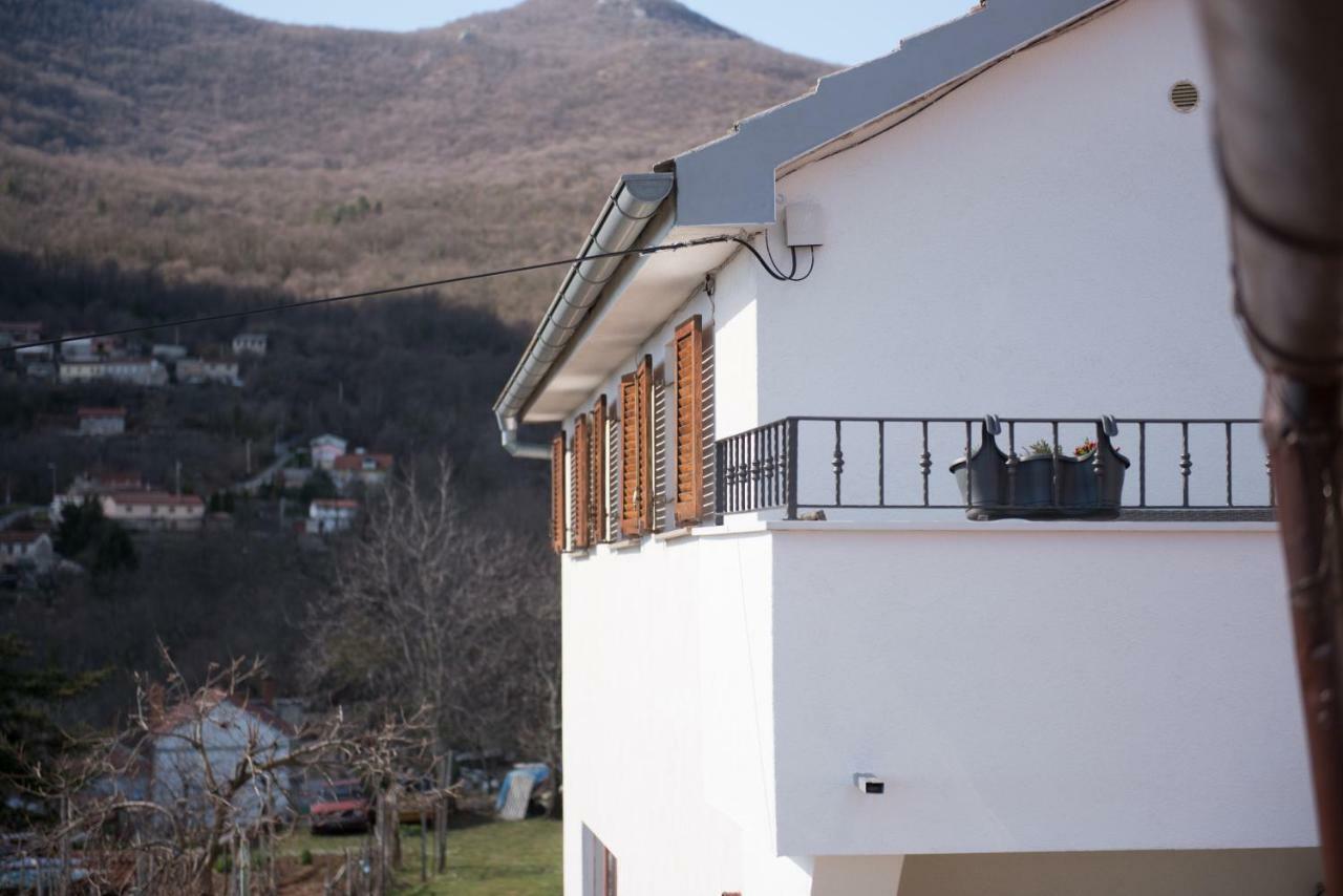 Lola Apartment Veprinac Kültér fotó